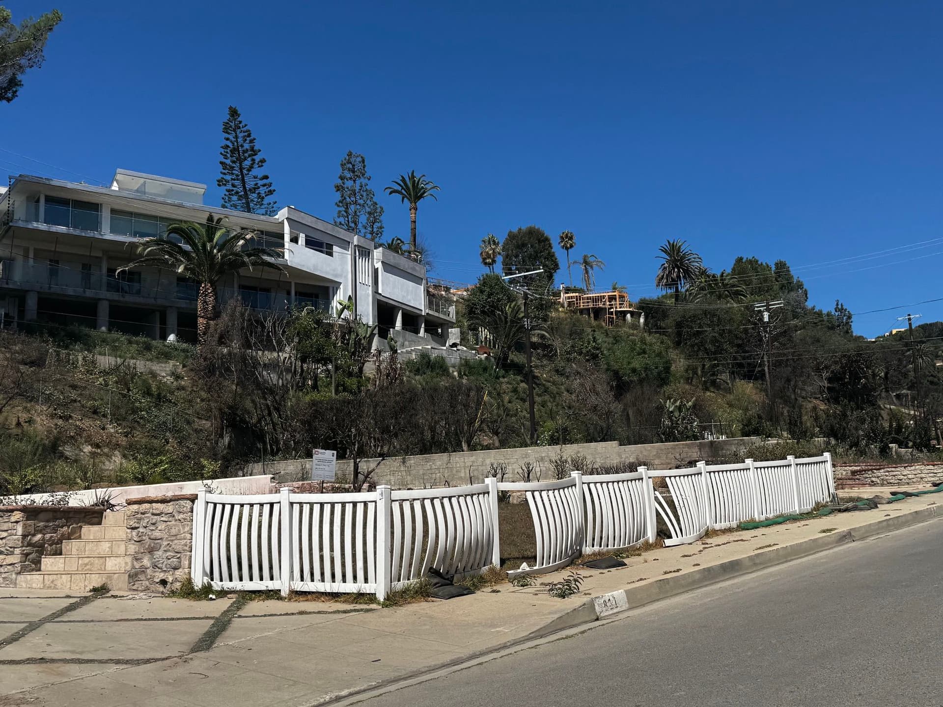 Pacific Palisades 122